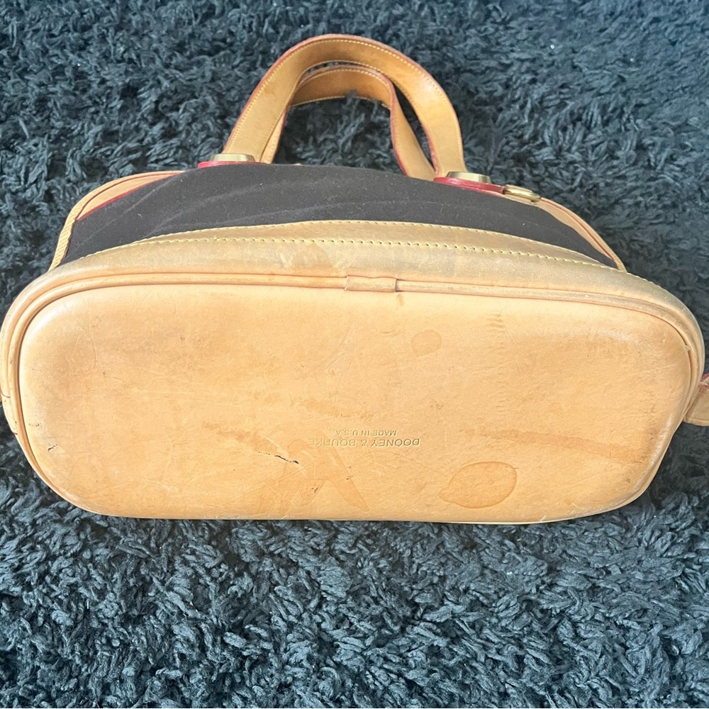 VINTAGE DOONEY & BOURKE CABRIOLET - Picture 3 of 16